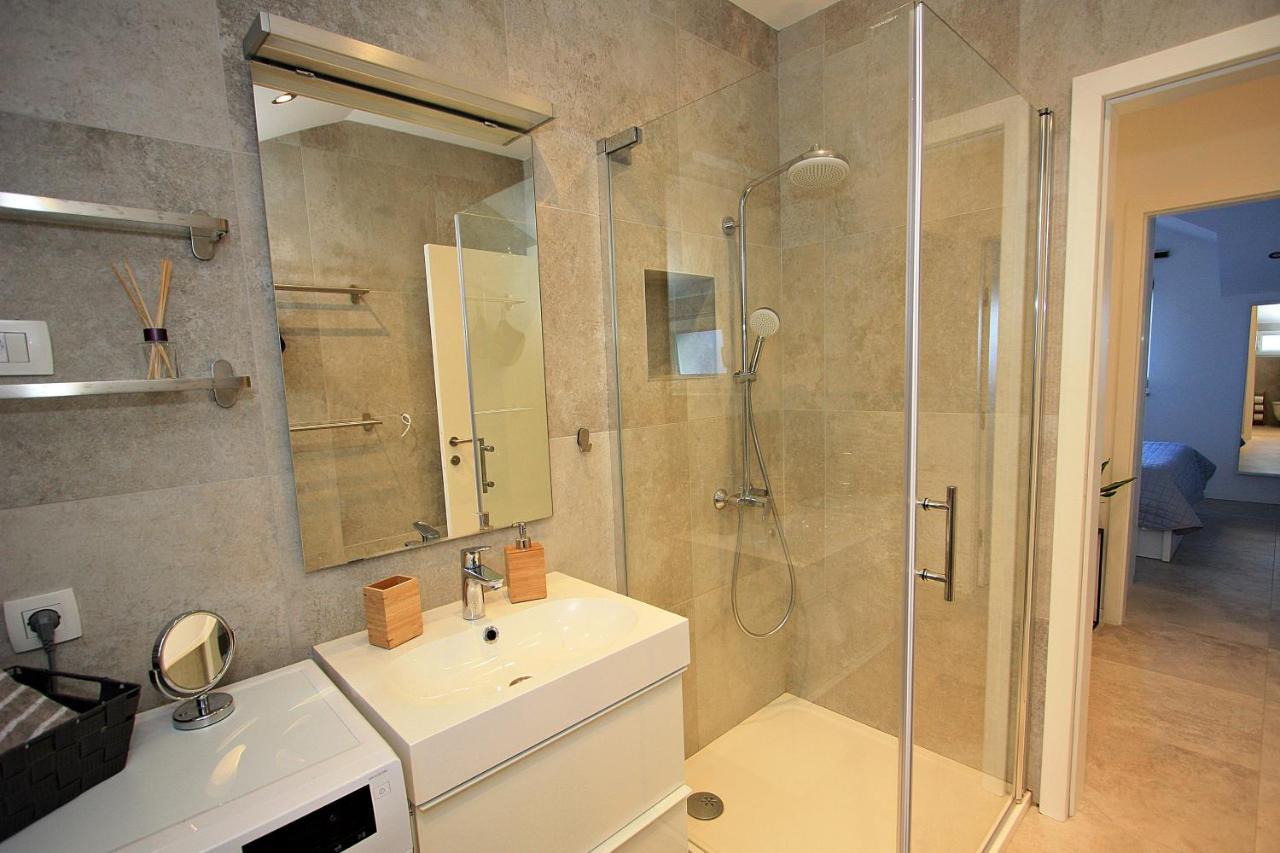 Apartman Ivana Supetar Bagian luar foto