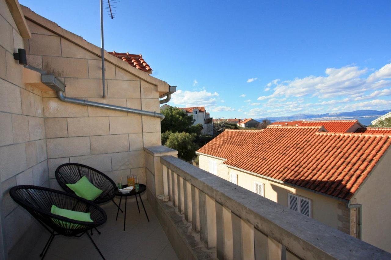 Apartman Ivana Supetar Bagian luar foto